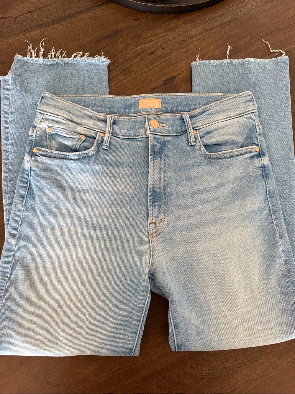 MOTHER Light Blue Cropped Ankle Jeans - Picture 3 of 9